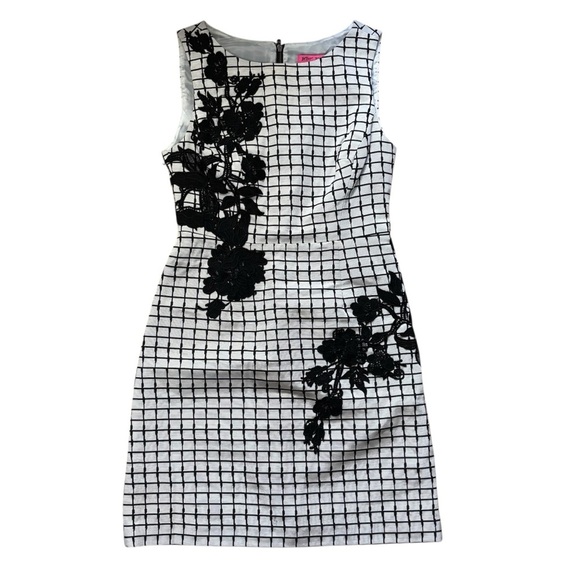 Betsey Johnson Black And White Floral-Applique Sheath Dress 0 New With Tag - Picture 2 of 6